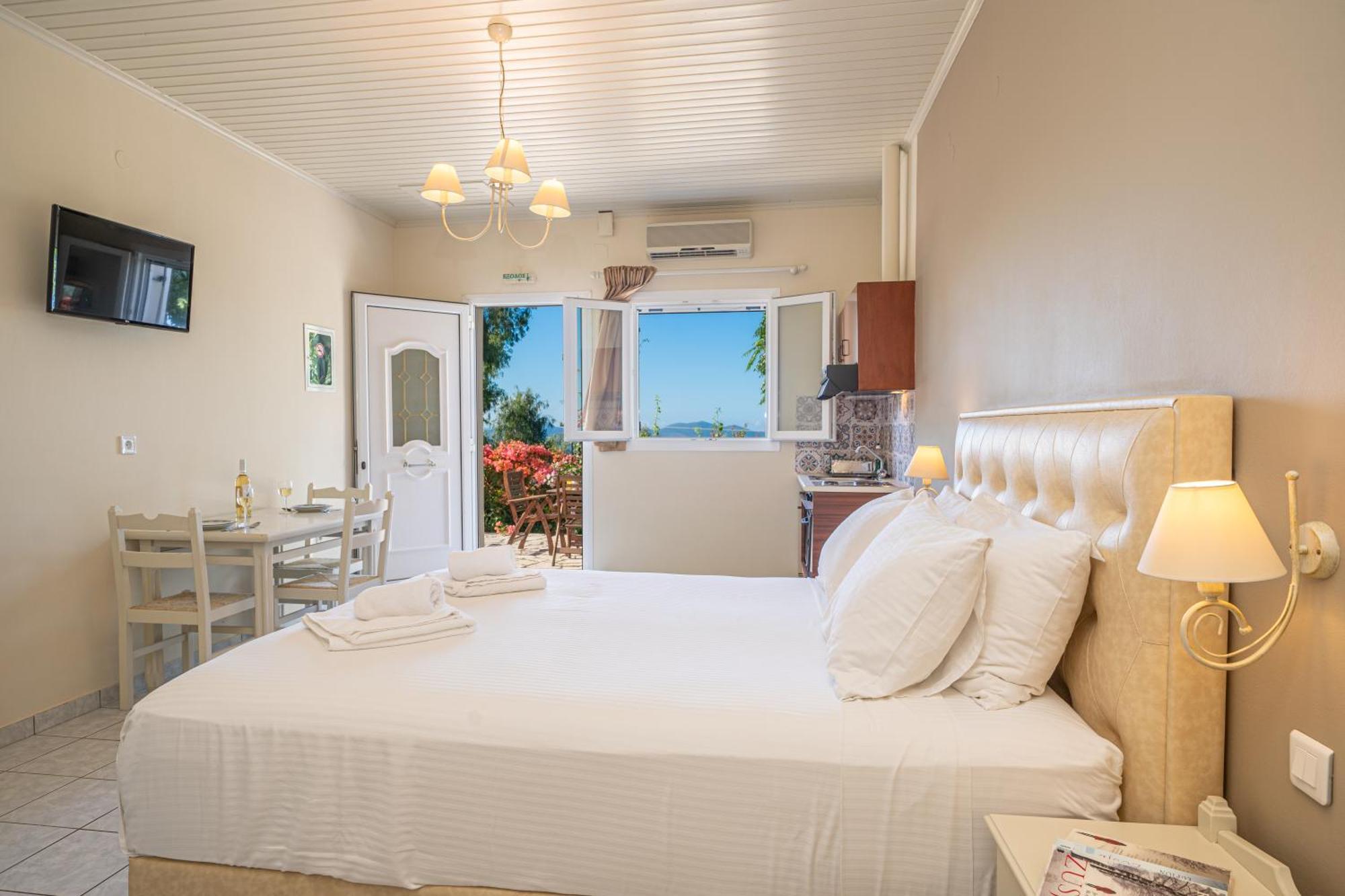 Panoramic Sunset Apartment Kothreas Bagian luar foto