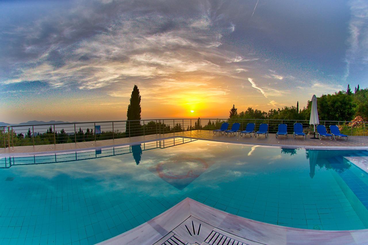 Panoramic Sunset Apartment Kothreas Bagian luar foto